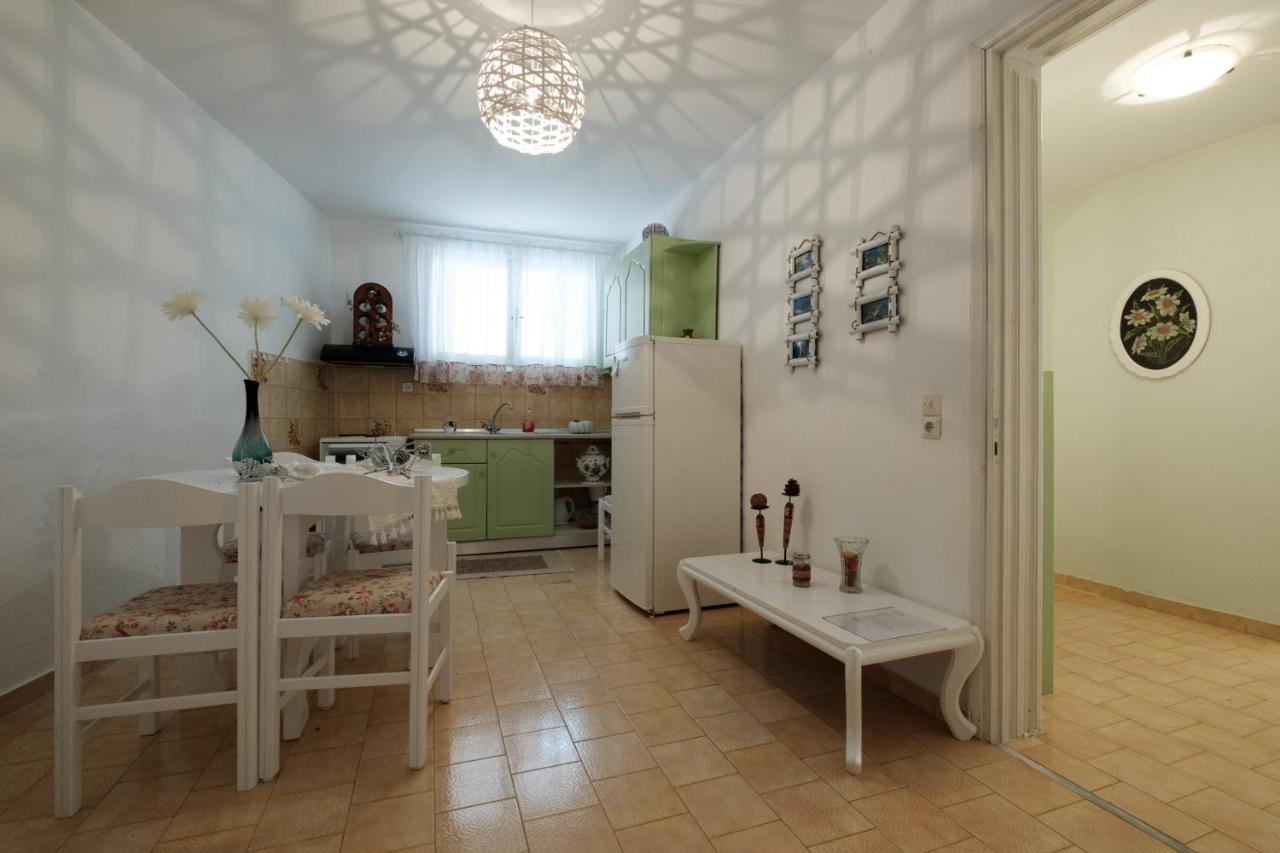 Eftyxia Apartments Палеокастрица Екстериор снимка
