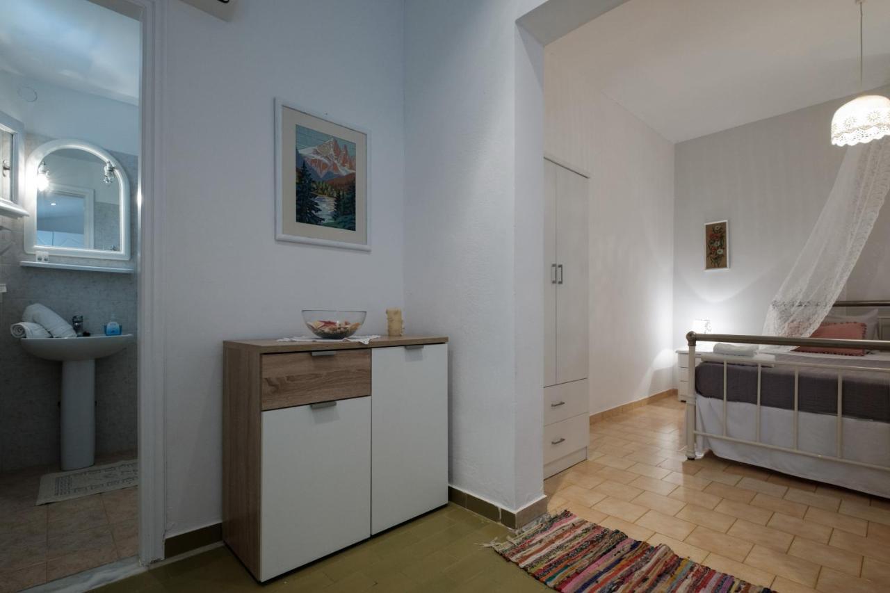 Eftyxia Apartments Палеокастрица Екстериор снимка